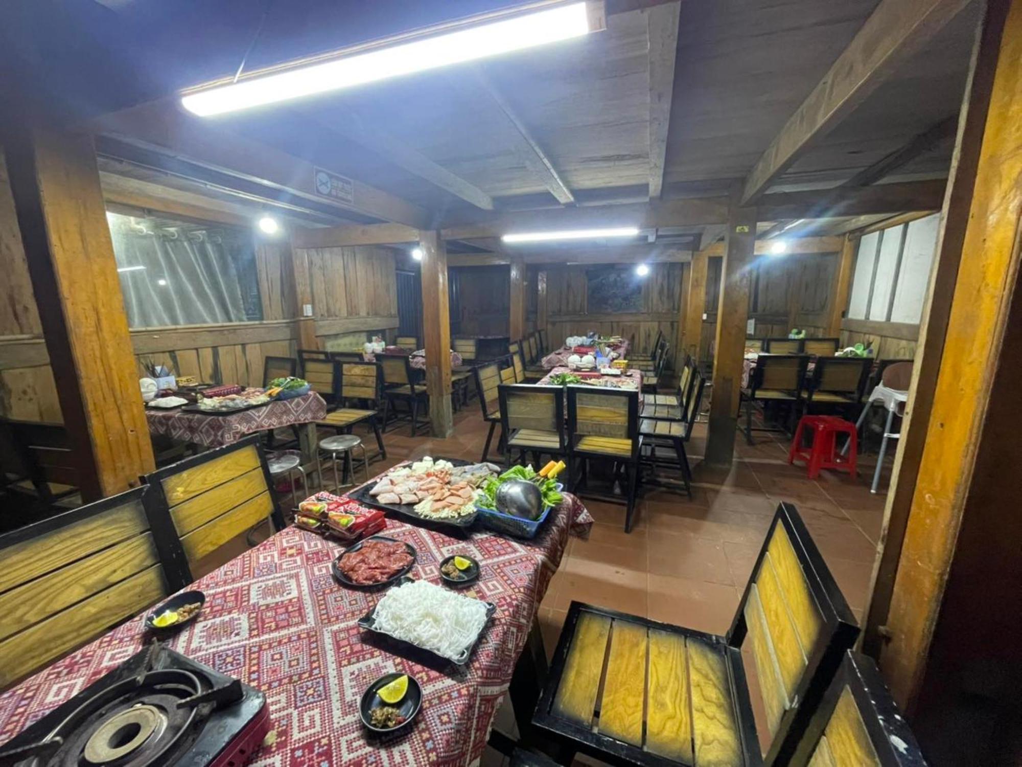 Nha Hang Homestay Pho Nui Bac Yen Bagian luar foto