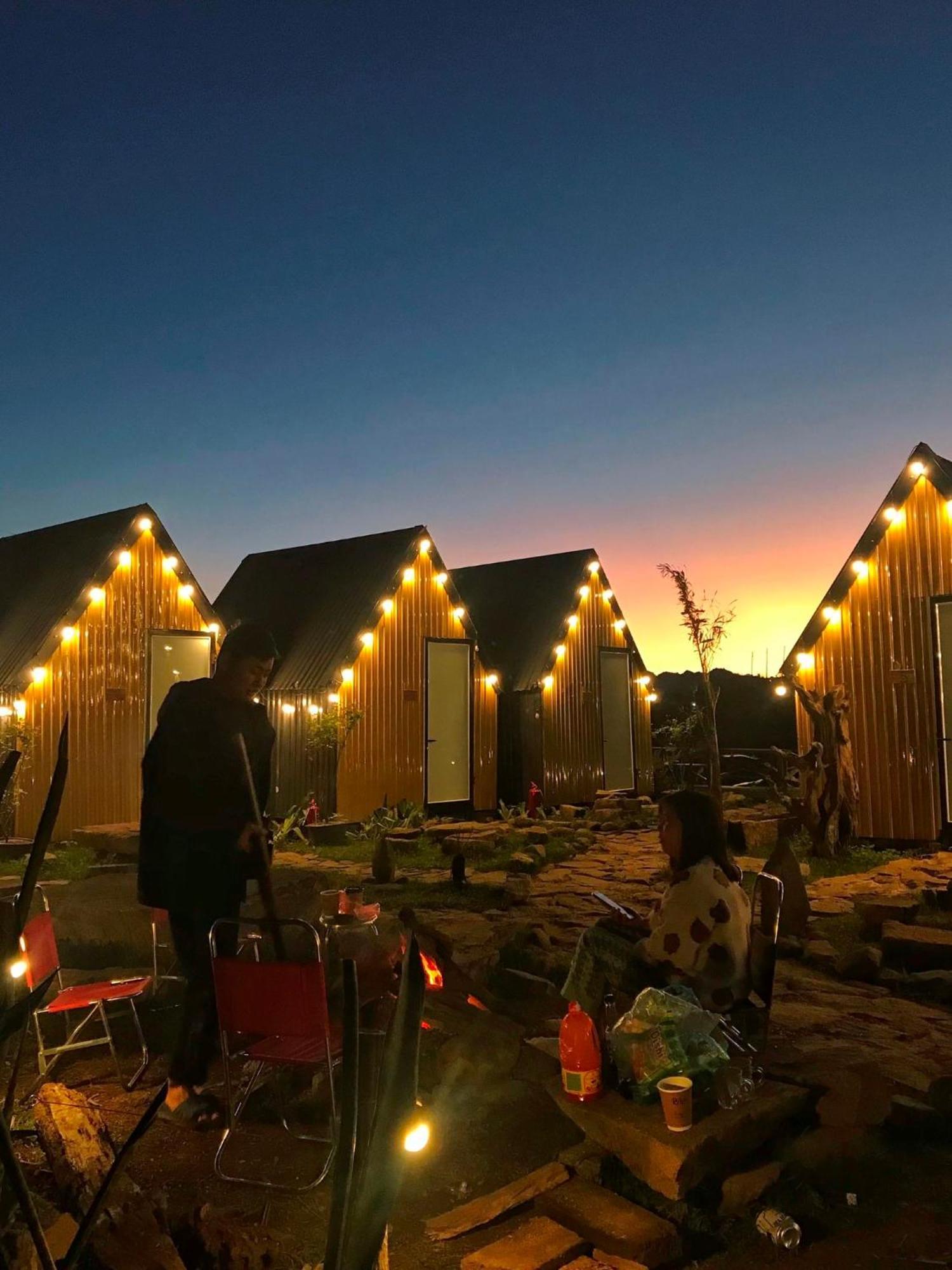 Nha Hang Homestay Pho Nui Bac Yen Bagian luar foto